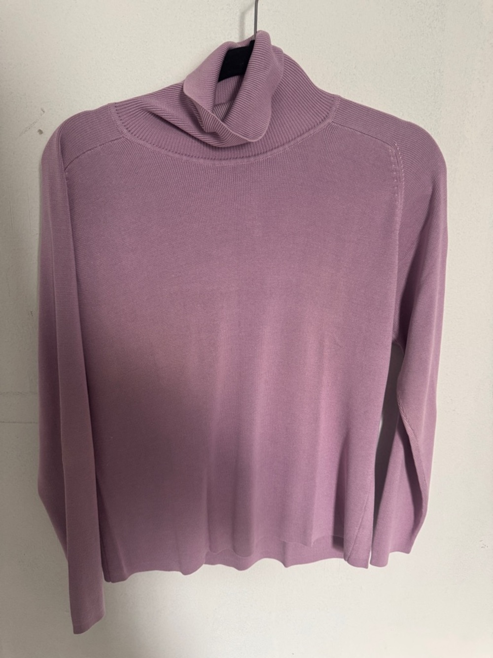 Anthology 100% Silk Turtleneck Sweater Purple Lilac Minimalist Size L